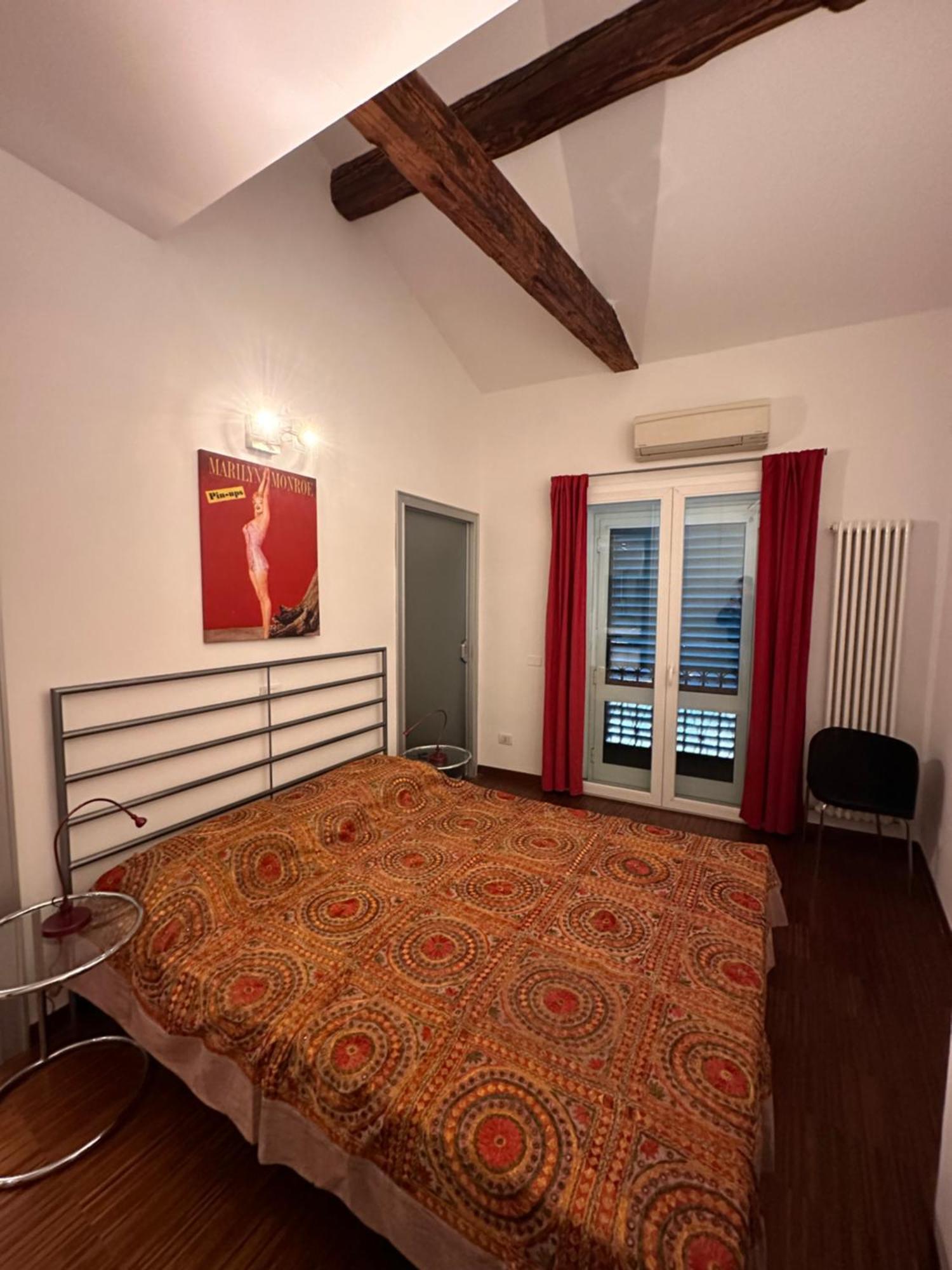 Sweet San Vitale 47 Болонья Экстерьер фото